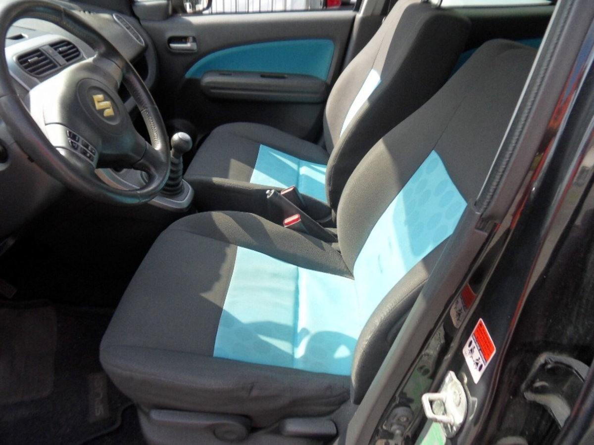 Suzuki Splash 1.0 GLS (11)