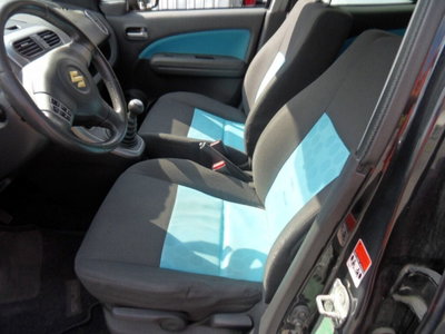 Suzuki Splash 1.0 GLS (11)