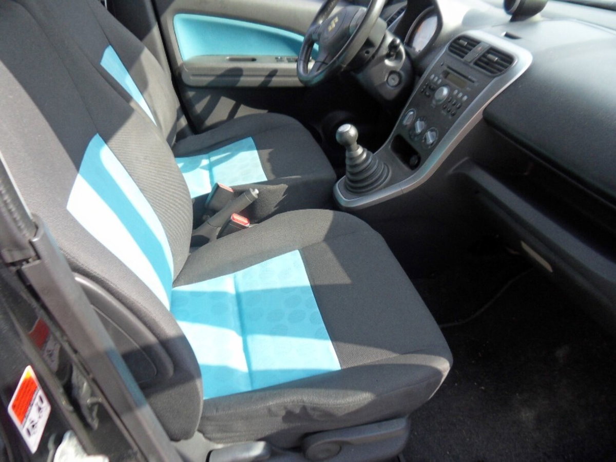 Suzuki Splash 1.0 GLS (4)