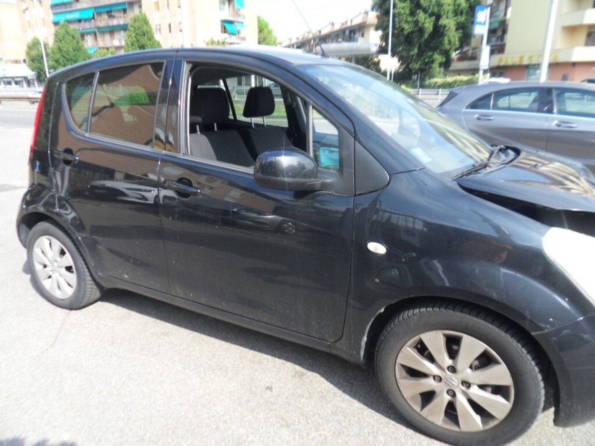 Suzuki Splash 1.0 GLS (6)