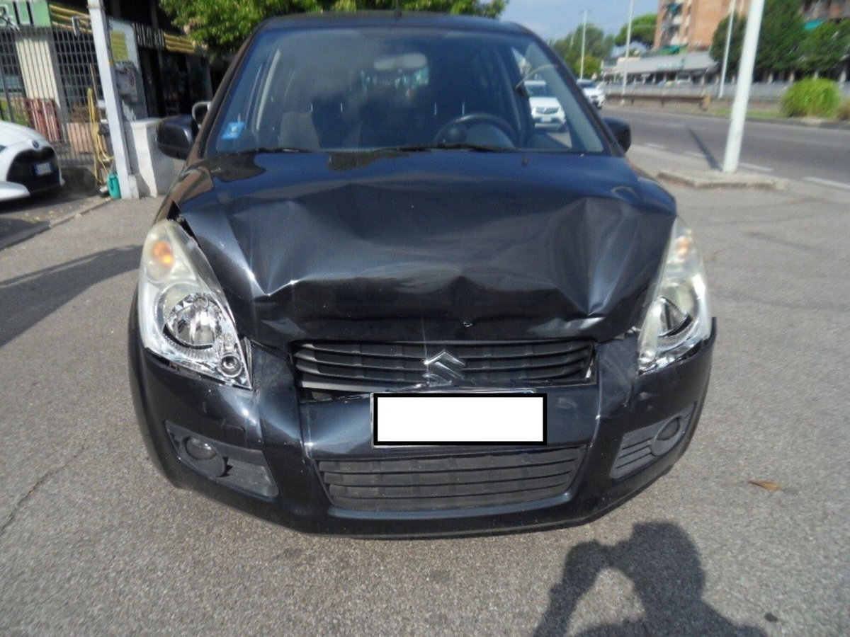 Suzuki Splash 1.0 GLS (7)