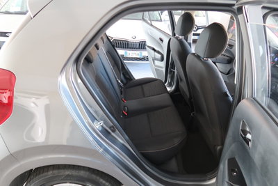 Kia Picanto 1.0 12V 5 porte AMT Urban (12)