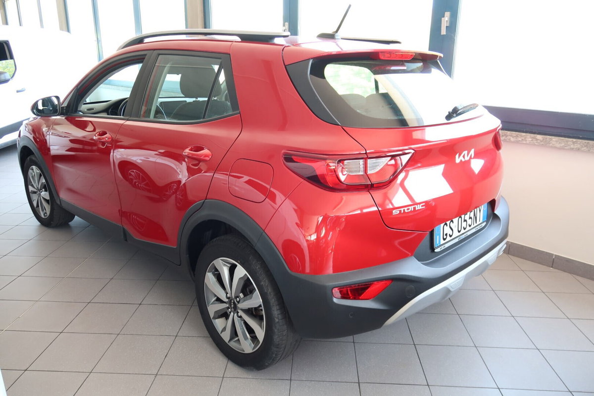 Kia Stonic 1.2 DPI Style (4)