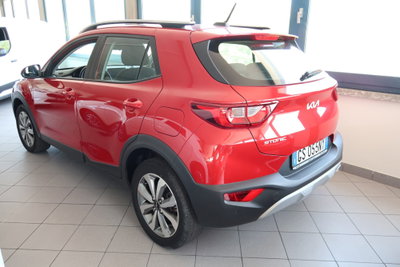 Kia Stonic 1.2 DPI Style (4)