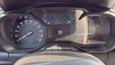 Citroen C3 PureTech 110 S&S Shine (11)