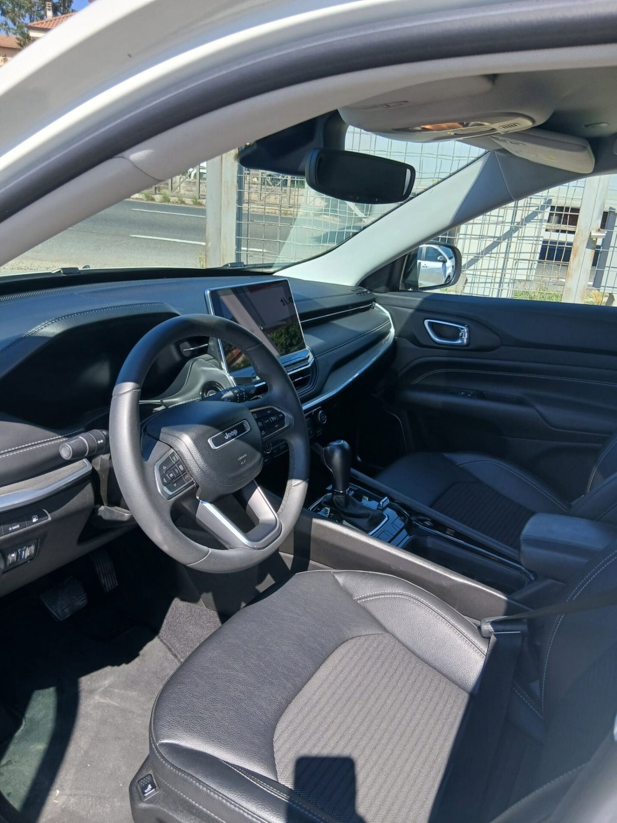 Jeep Compass 1.3 T4 190CV PHEV AT6 4xe Limited (4)