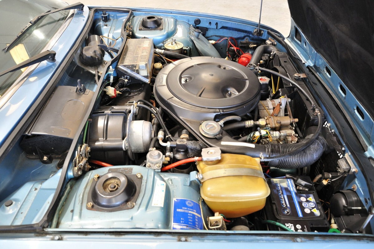 Lancia Gamma 2.0 (16)