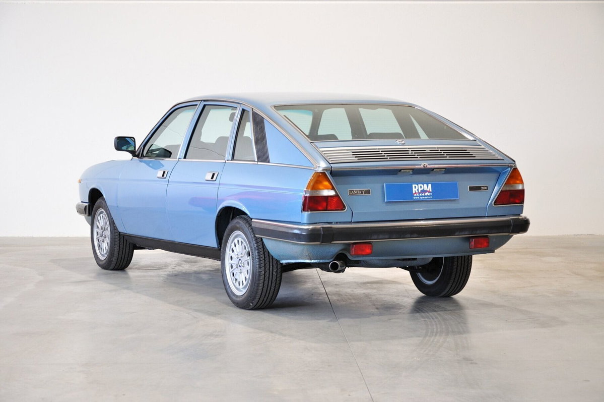 Lancia Gamma 2.0 (5)