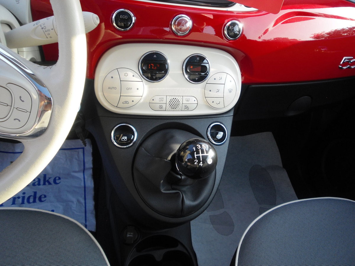 Fiat 500 1.0 Hybrid Red (12)