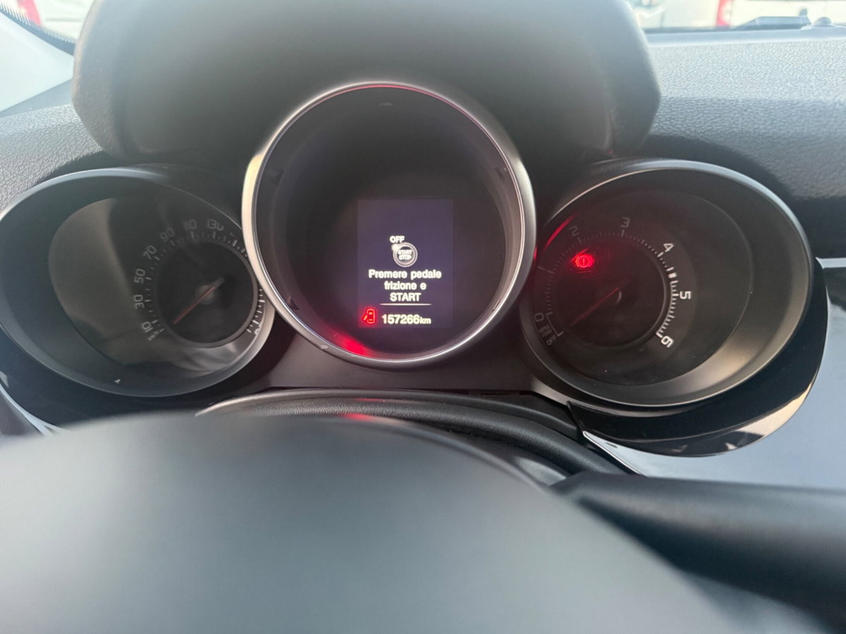 Fiat 500X 1.6 MultiJet 120 CV Lounge (16)