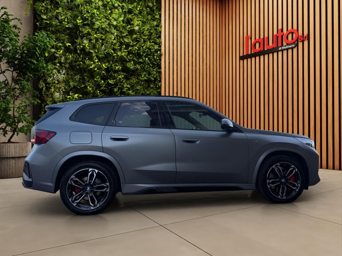 BMW X1 xDrive 23d Msport (4)