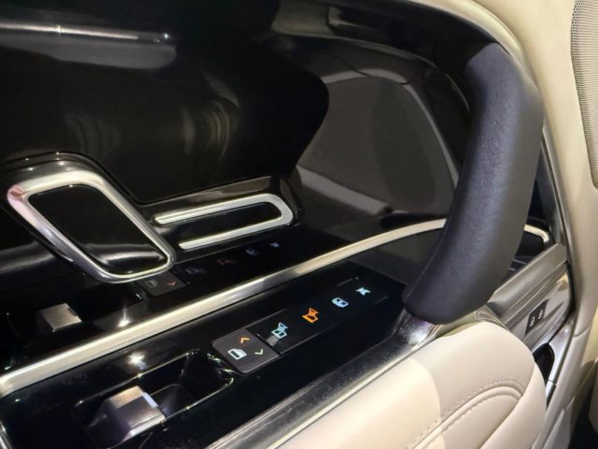 Land Rover Range Rover Sport 3.0D l6 350 CV HSE Dynamic Stealth (19)