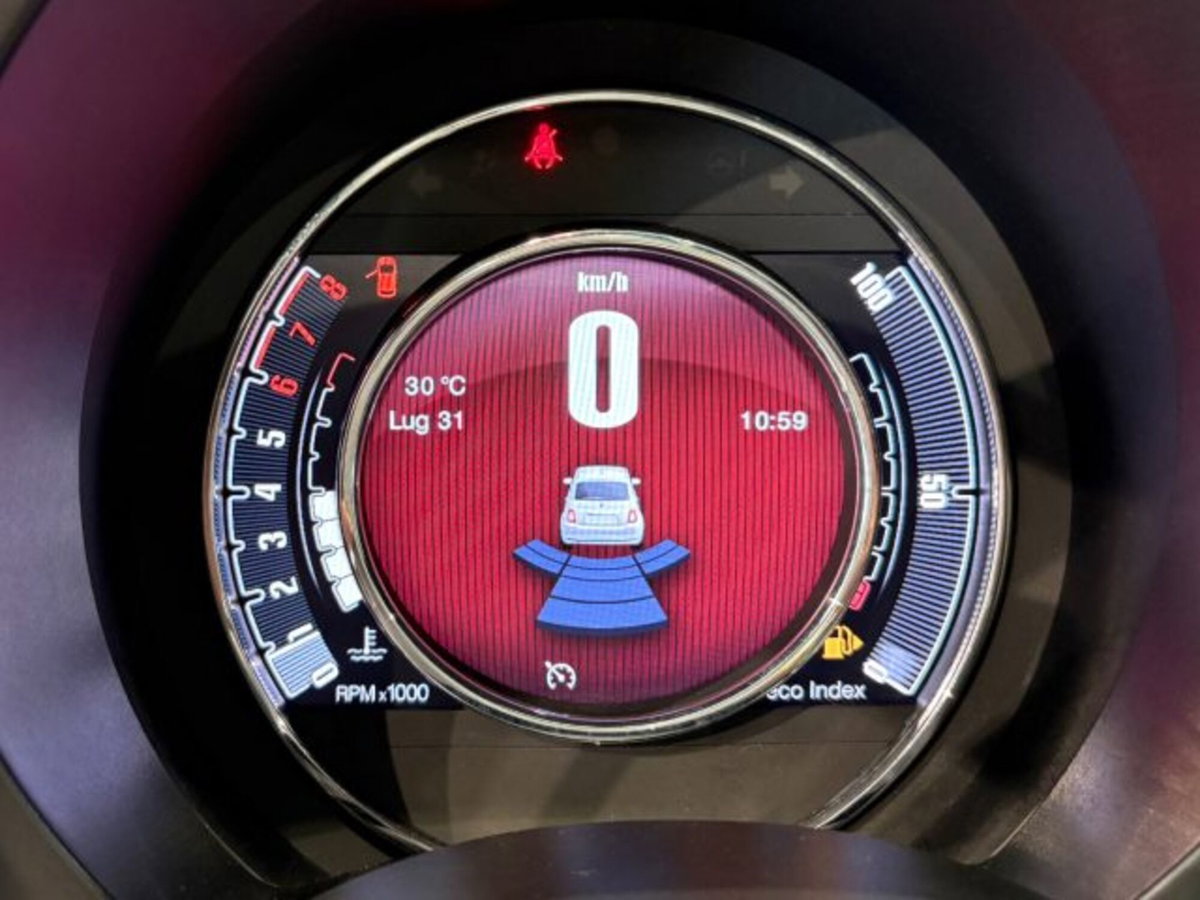 Fiat 500 1.0 Hybrid Launch Edition (16)