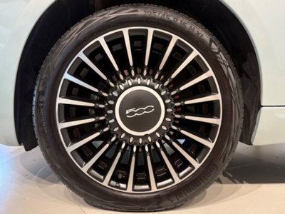 Fiat 500 1.0 Hybrid Launch Edition (9)