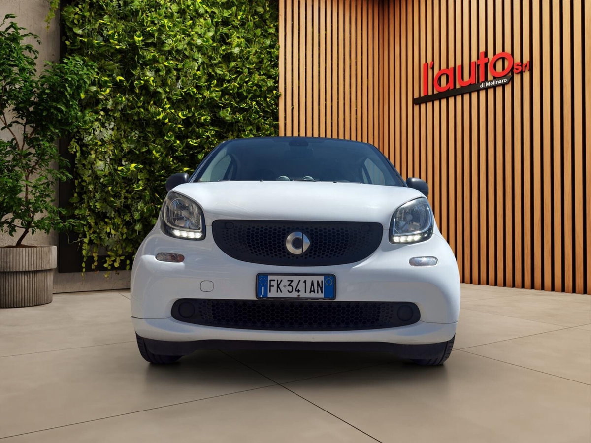 smart Fortwo 70 1.0 twinamic Youngster (2)
