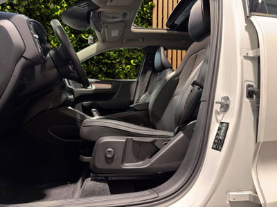 Volvo XC40 D3 AWD Geartronic Momentum (10)