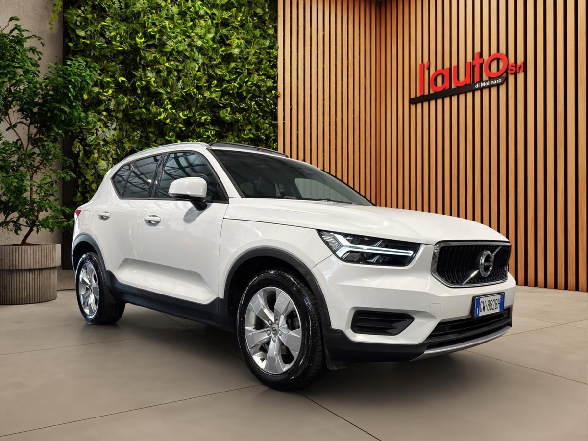 Volvo XC40 D3 AWD Geartronic Momentum (3)