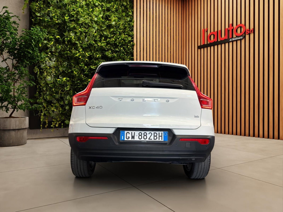 Volvo XC40 D3 AWD Geartronic Momentum (6)