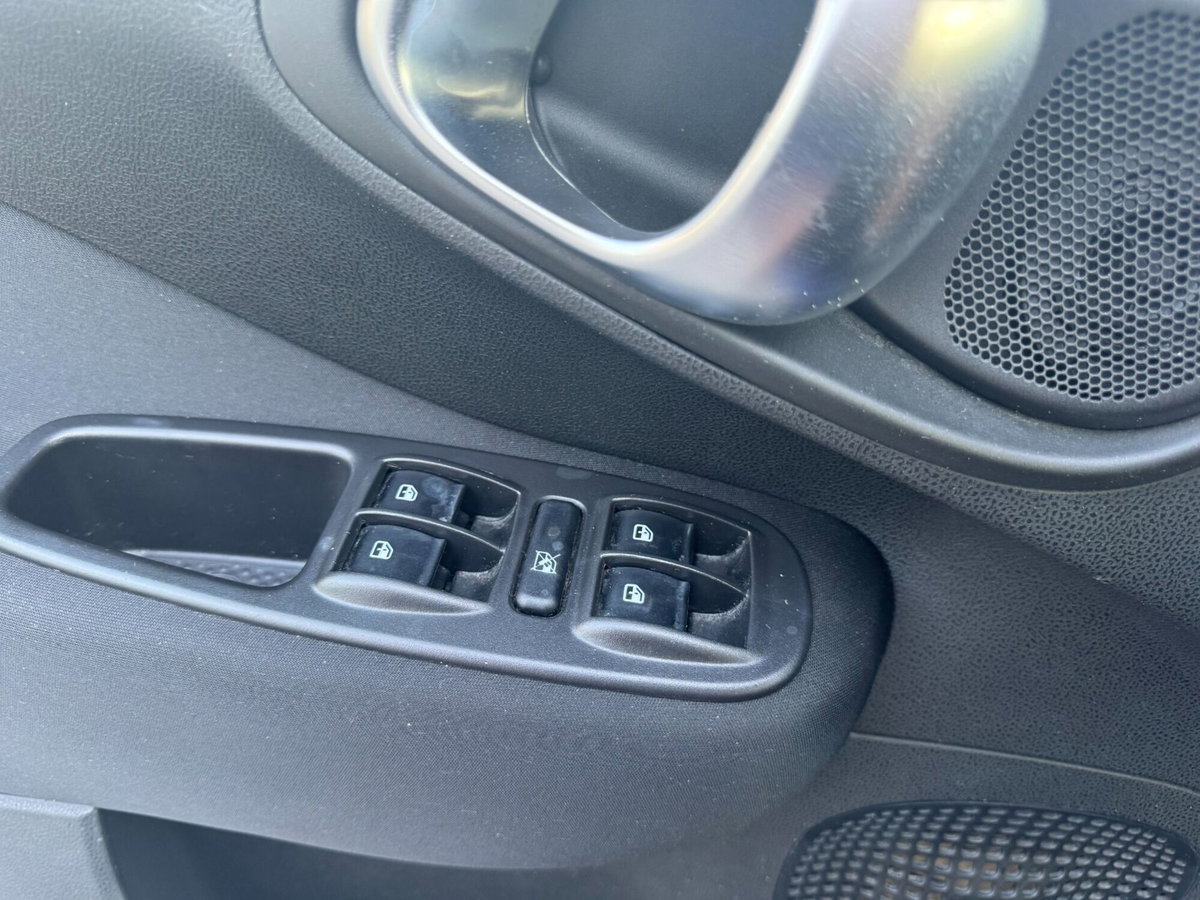 Fiat 500L 1.3 Multijet 95 CV Dualogic Mirror (13)