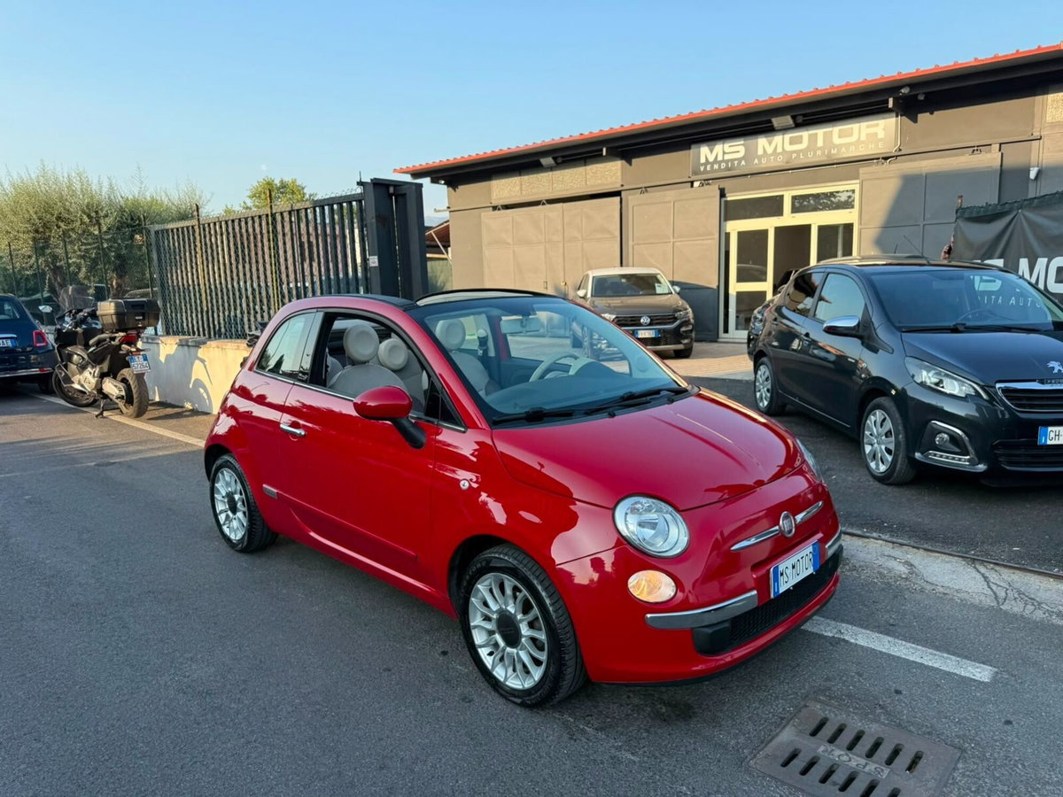 Fiat 500 1.2 Dualogic Lounge (2)
