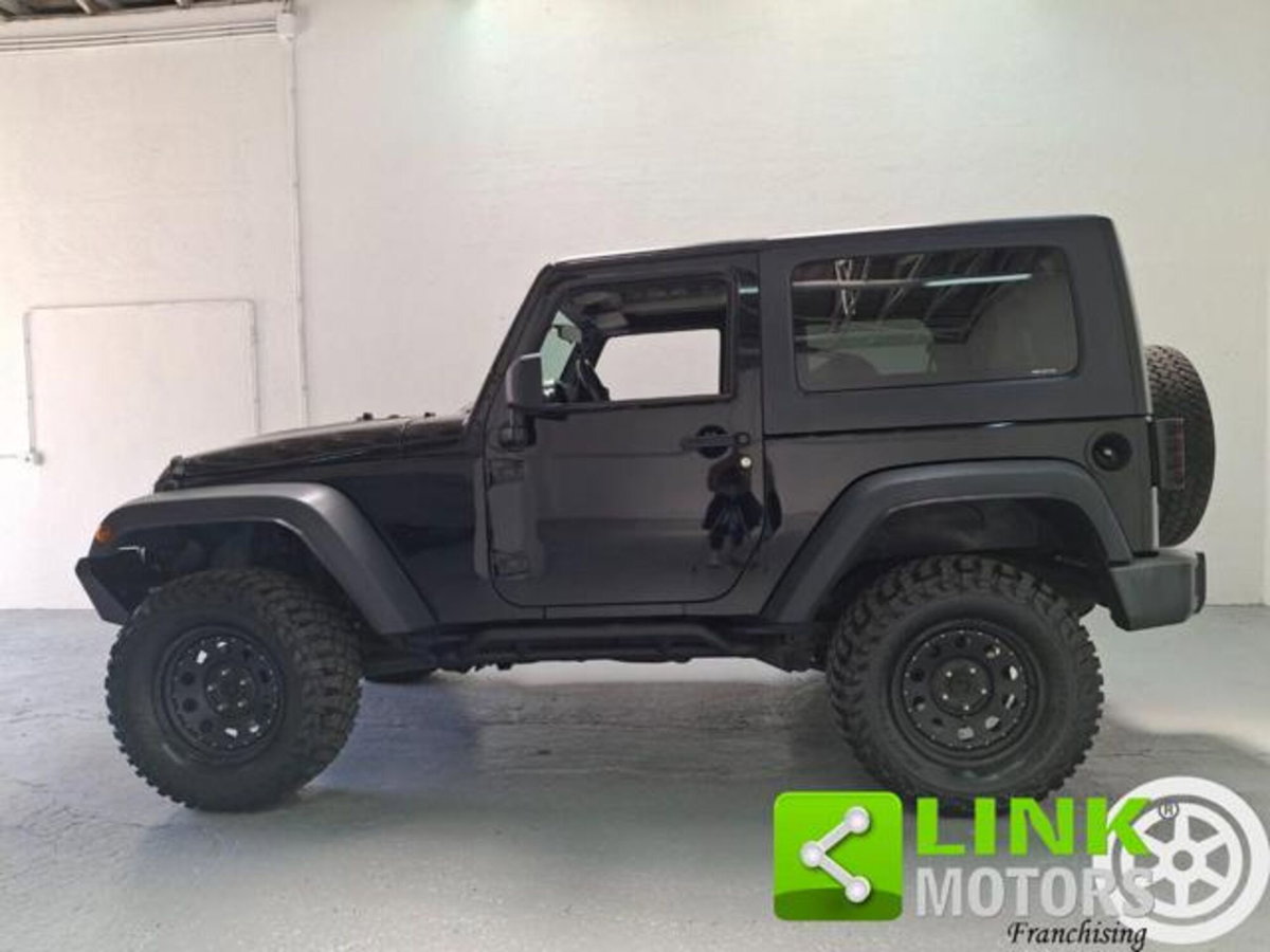Jeep Wrangler 2.8 CRD DPF Sport Auto (14)