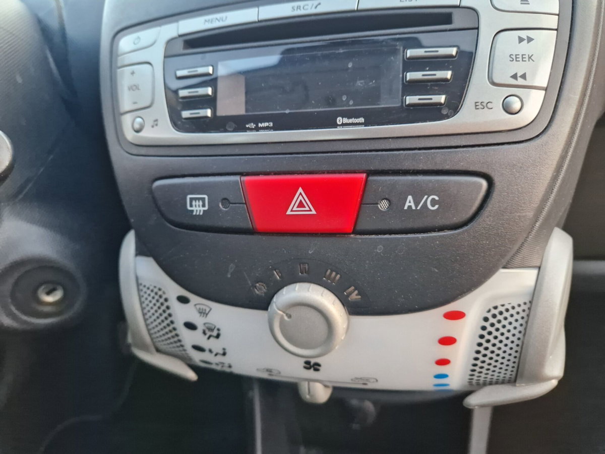 Citroen C1 1.0 5 porte Vanity Fair 10 (16)