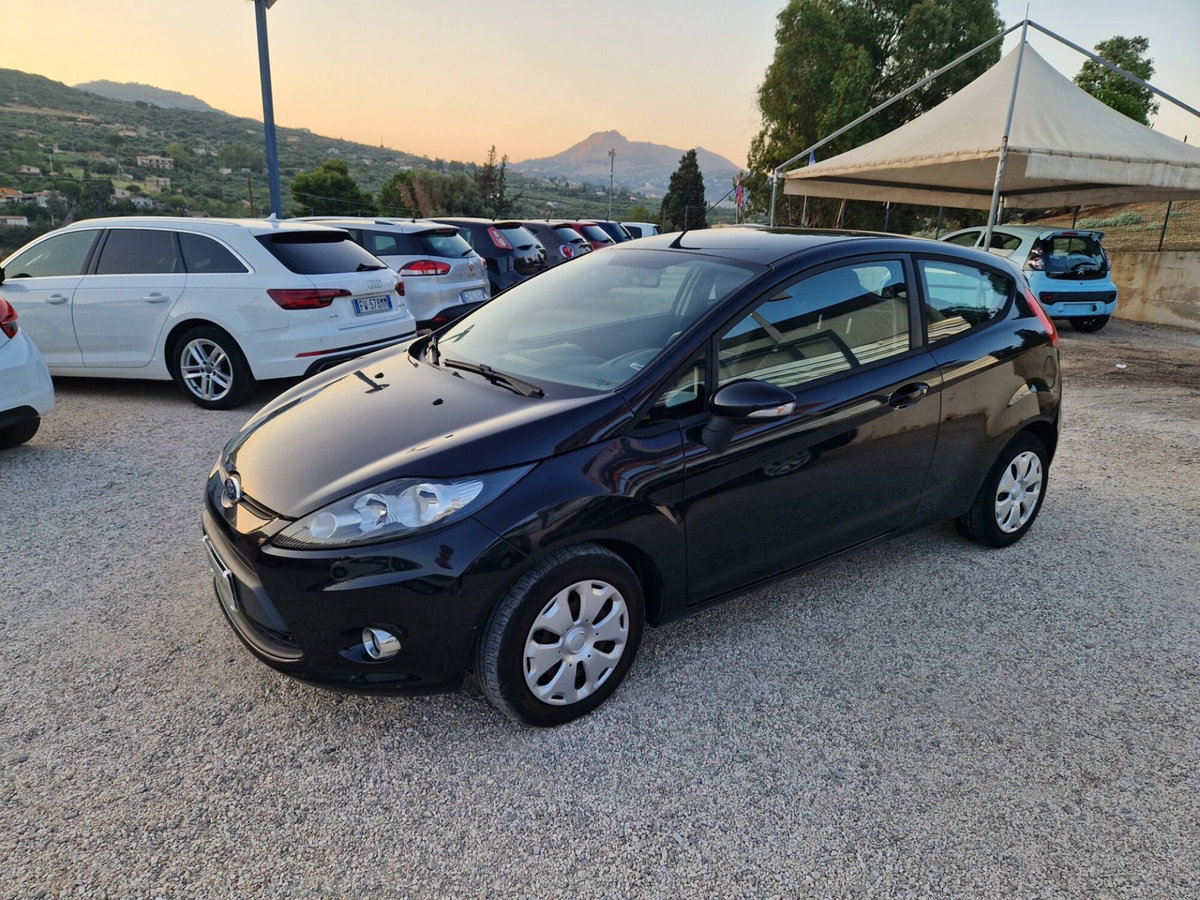 Ford Fiesta 1.6 TDCi 95CV 3 porte Titanium