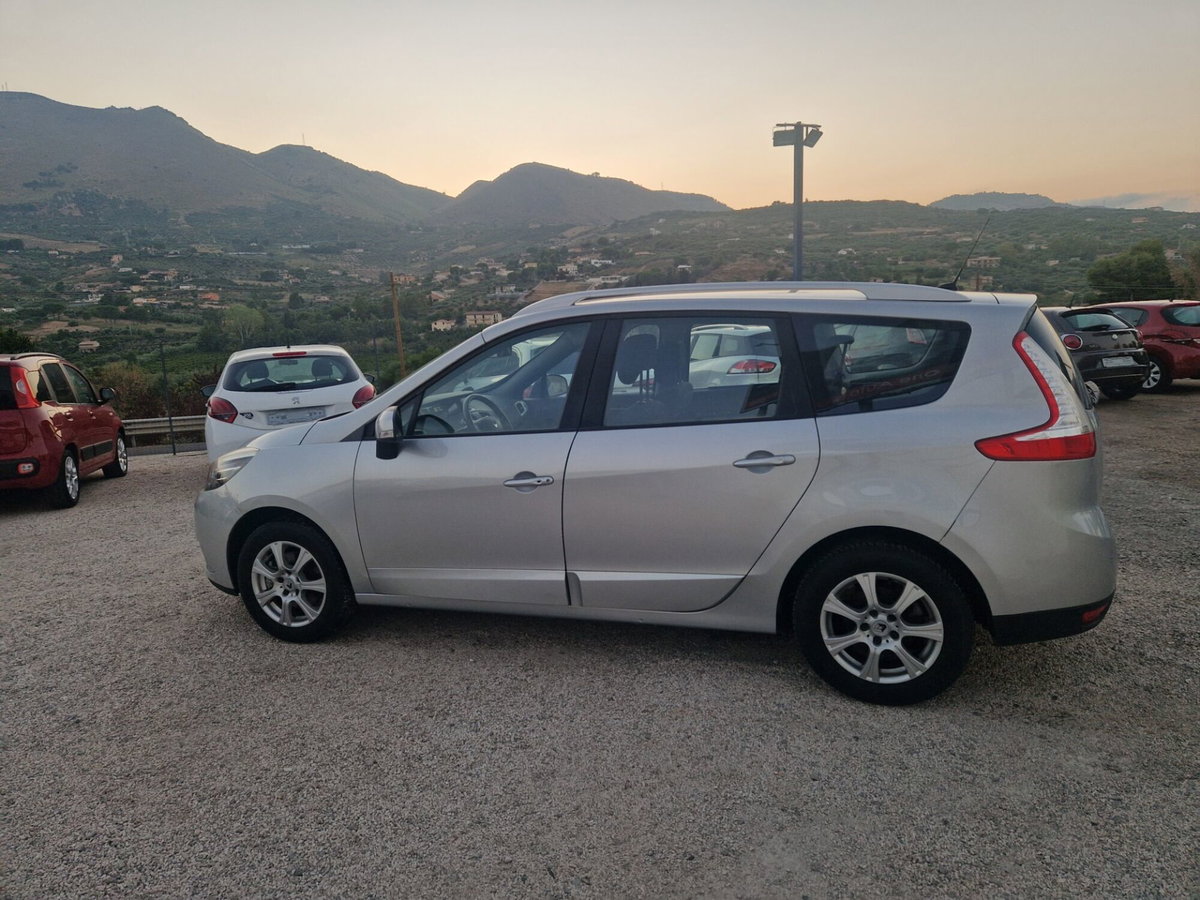 Renault Scenic E-Tech Electric 1.2 TCe 130CV Start&Stop Energy (10)