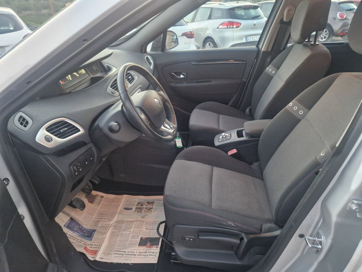 Renault Scenic E-Tech Electric 1.2 TCe 130CV Start&Stop Energy (12)