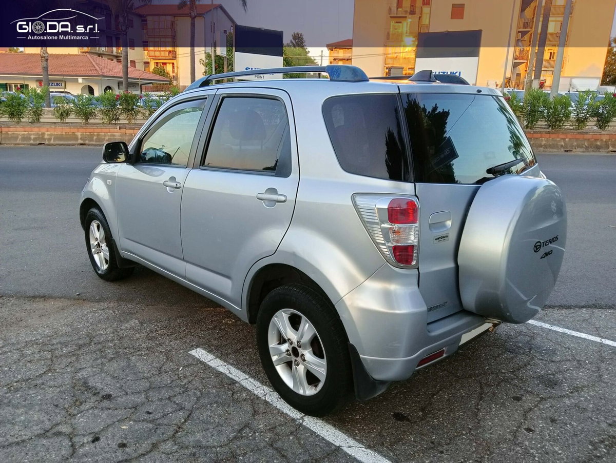 Daihatsu Terios 1.5 4WD Sho Green Powered (6)