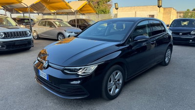 Volkswagen Golf 2.0 TDI SCR Life usata