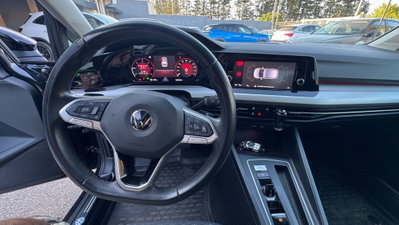 Volkswagen Golf 2.0 TDI SCR Life (15)