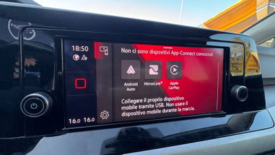 Volkswagen Golf 2.0 TDI SCR Life (19)