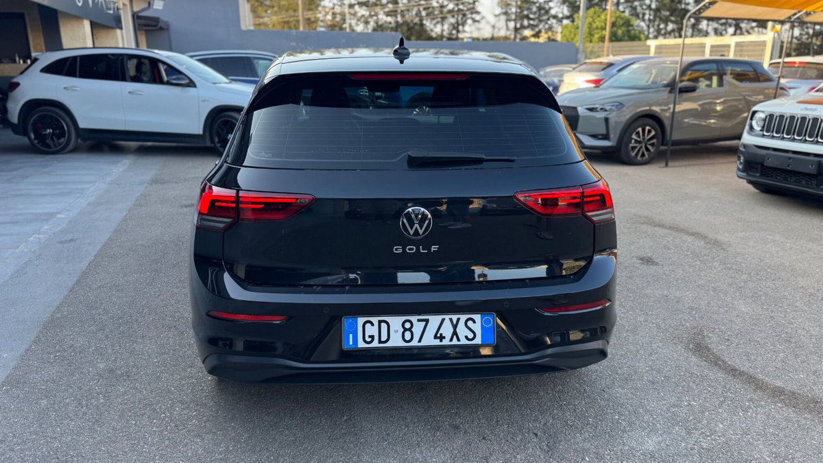 Volkswagen Golf 2.0 TDI SCR Life (7)