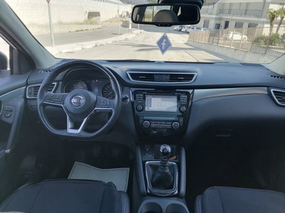 Nissan Qashqai 1.5 dCi Tekna (11)
