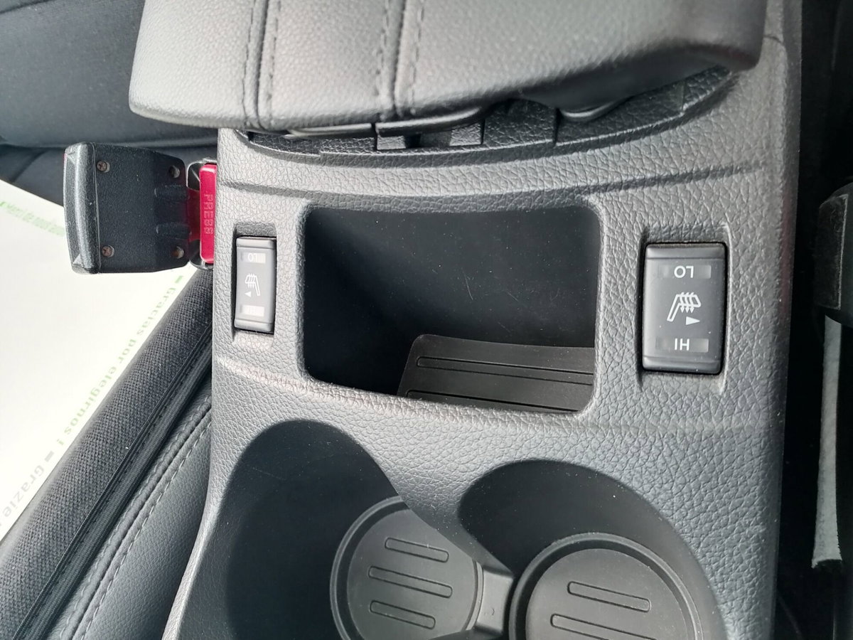 Nissan Qashqai 1.5 dCi Tekna (18)