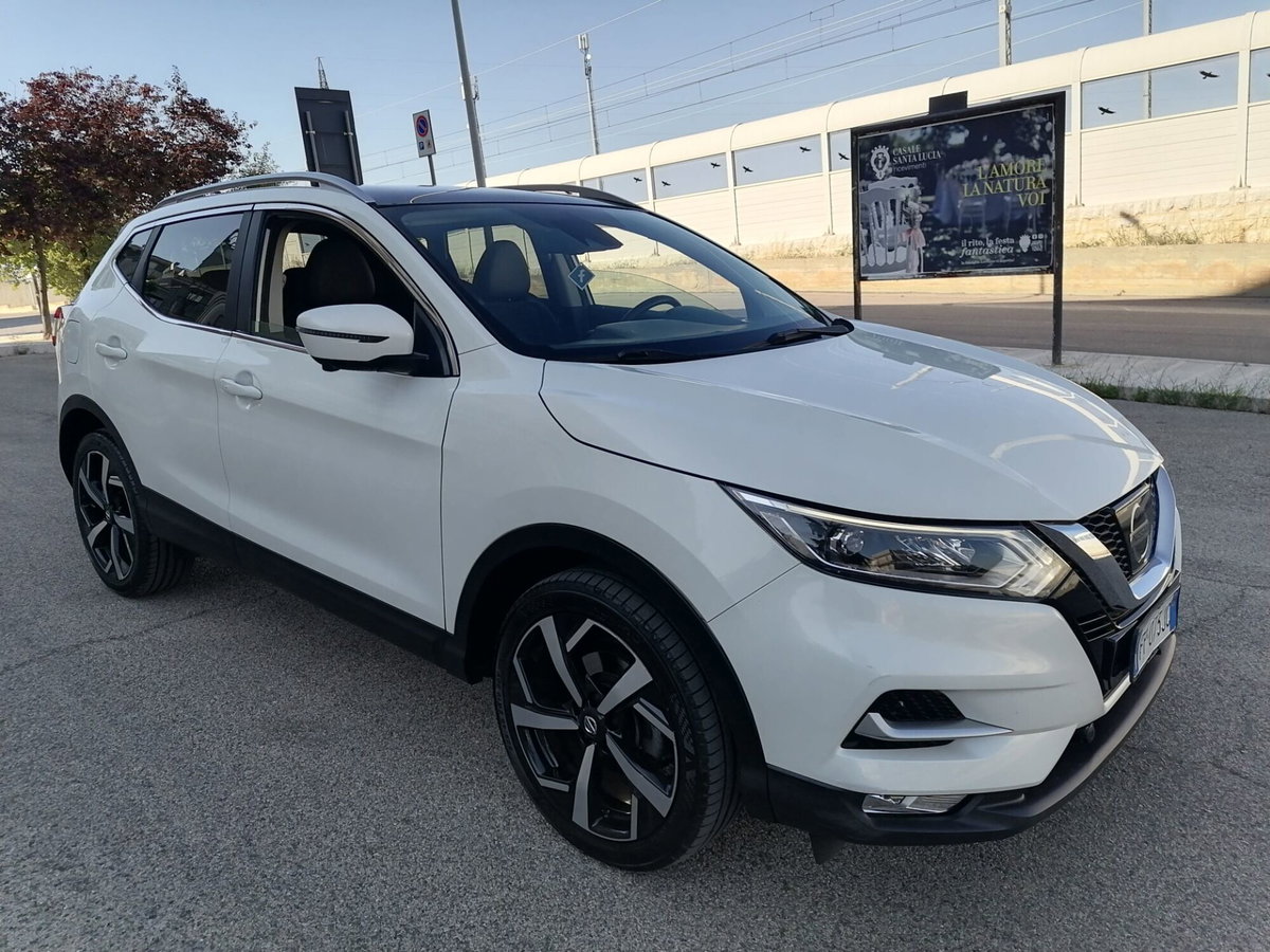 Nissan Qashqai 1.5 dCi Tekna (3)