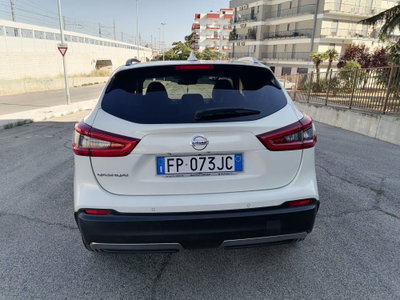 Nissan Qashqai 1.5 dCi Tekna (6)