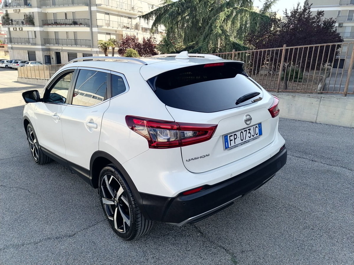 Nissan Qashqai 1.5 dCi Tekna (7)
