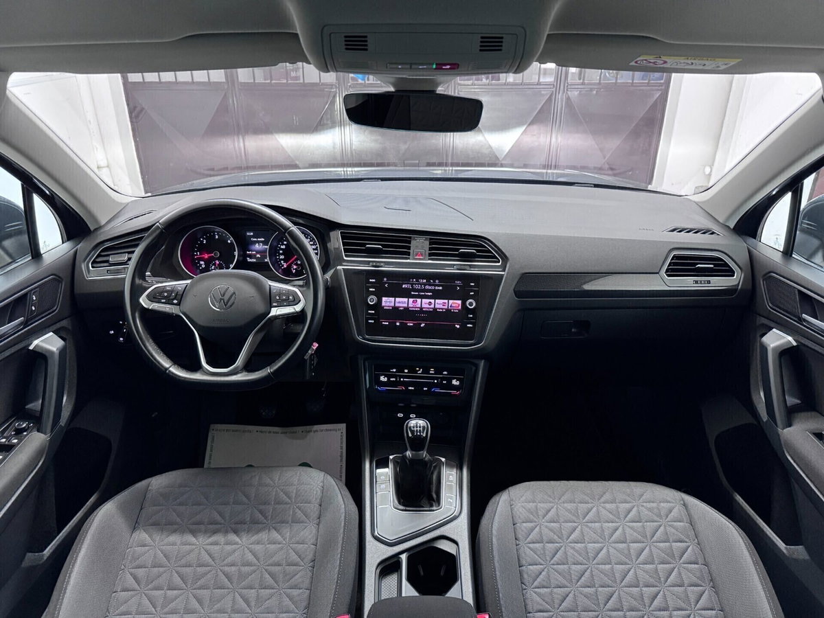 Volkswagen Tiguan 2.0 TDI SCR Life (11)