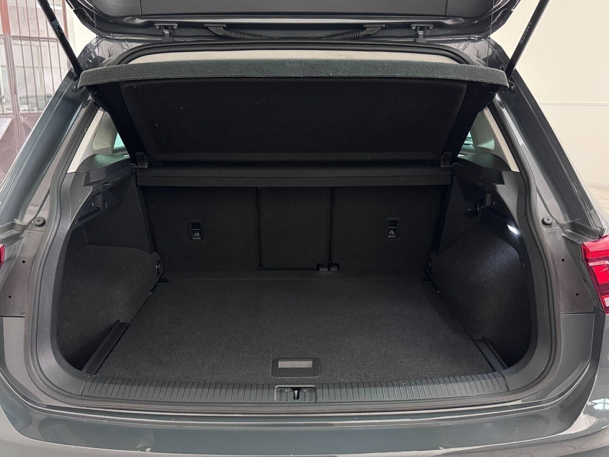 Volkswagen Tiguan 2.0 TDI SCR Life (13)