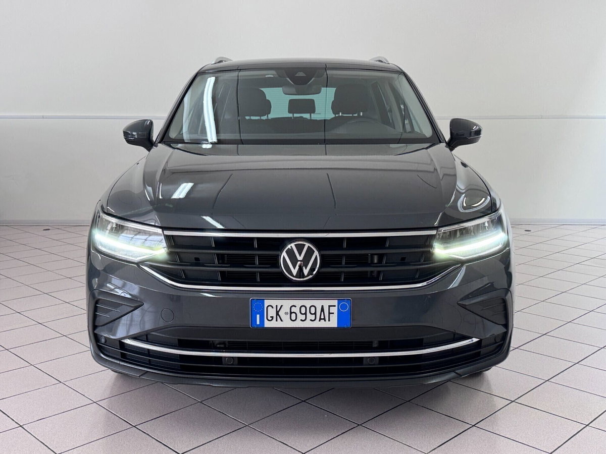Volkswagen Tiguan 2.0 TDI SCR Life (2)