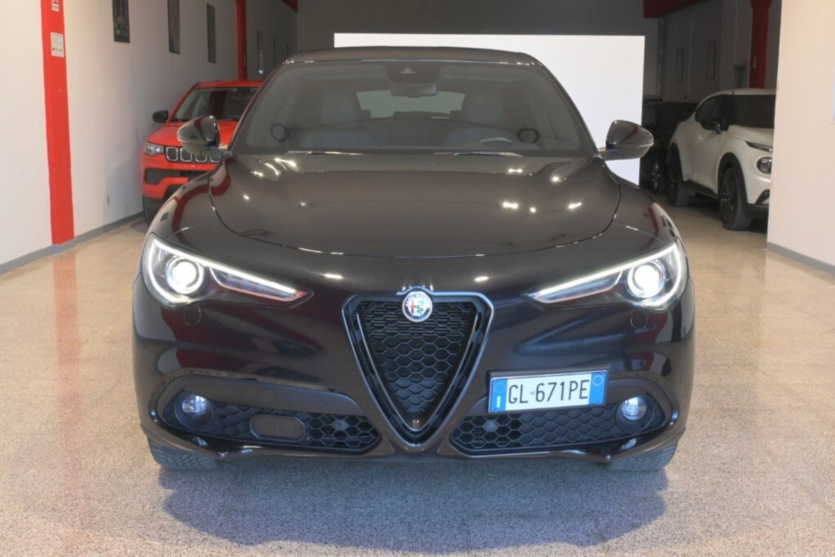 Alfa Romeo Stelvio Stelvio 2.2 Turbodiesel 190 CV AT8 Q4 Sprint (7)