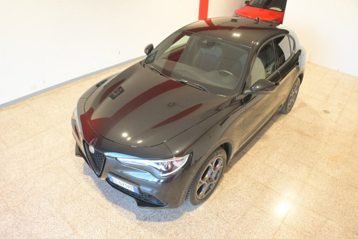 Alfa Romeo Stelvio Stelvio 2.2 Turbodiesel 190 CV AT8 Q4 Sprint (9)