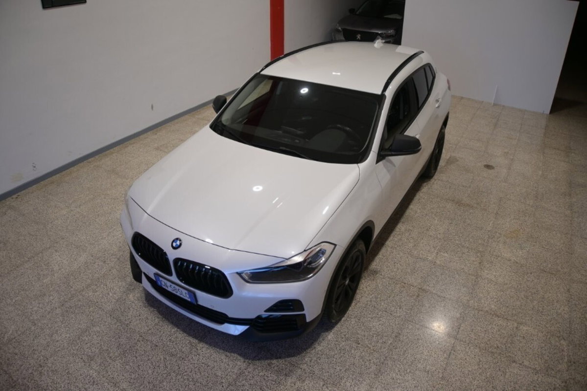 BMW X2 xDrive18d Business-X (11)