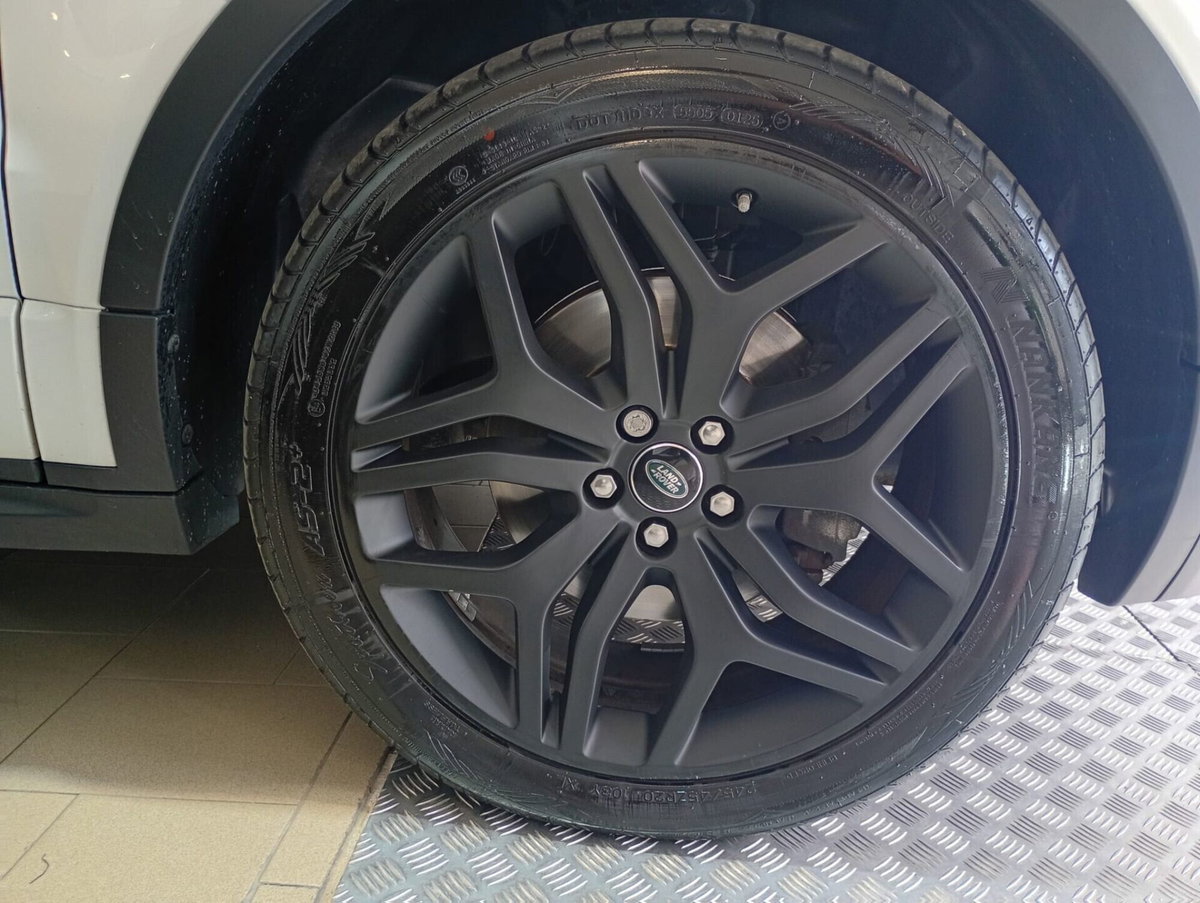 Land Rover Range Rover Evoque 2.0 TD4 180 CV 5p. Landmark Edition (6)