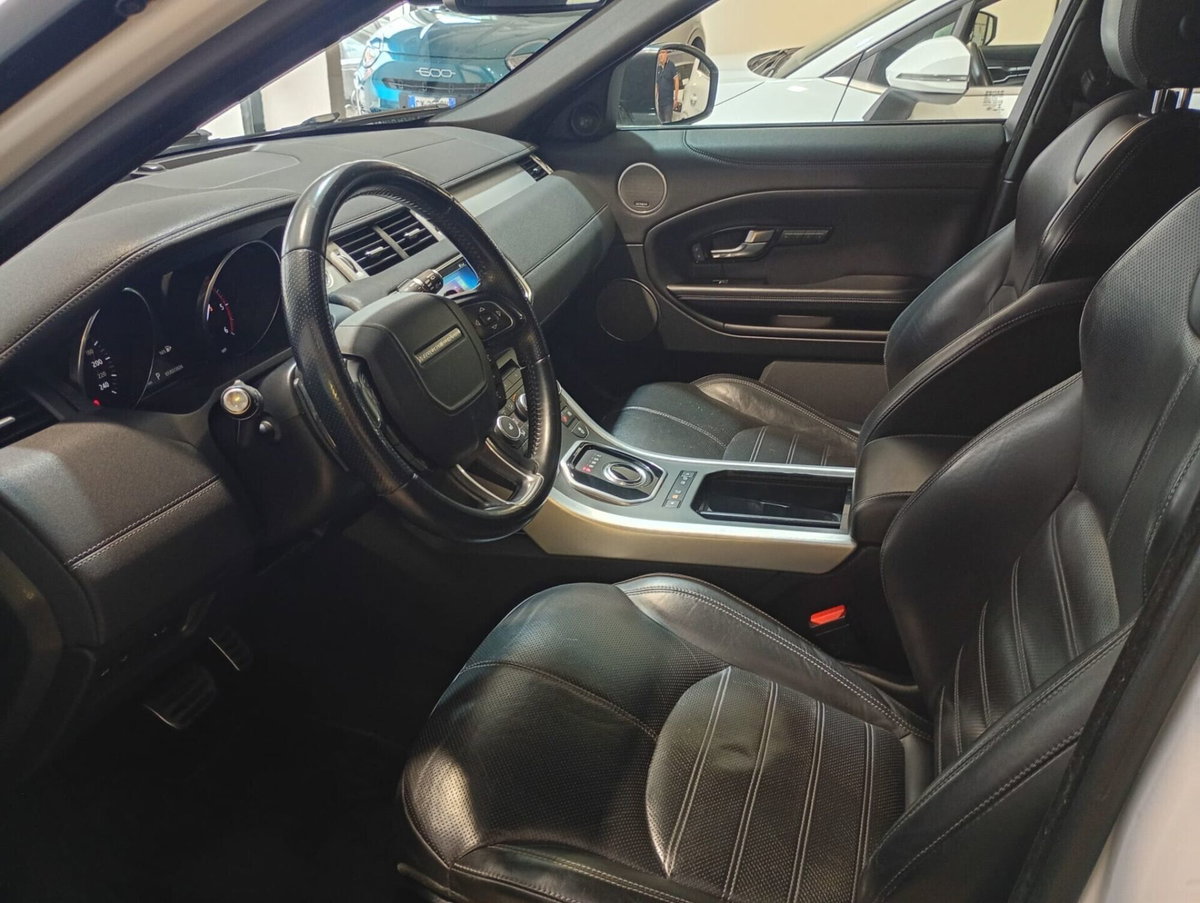 Land Rover Range Rover Evoque 2.0 TD4 180 CV 5p. Landmark Edition (9)
