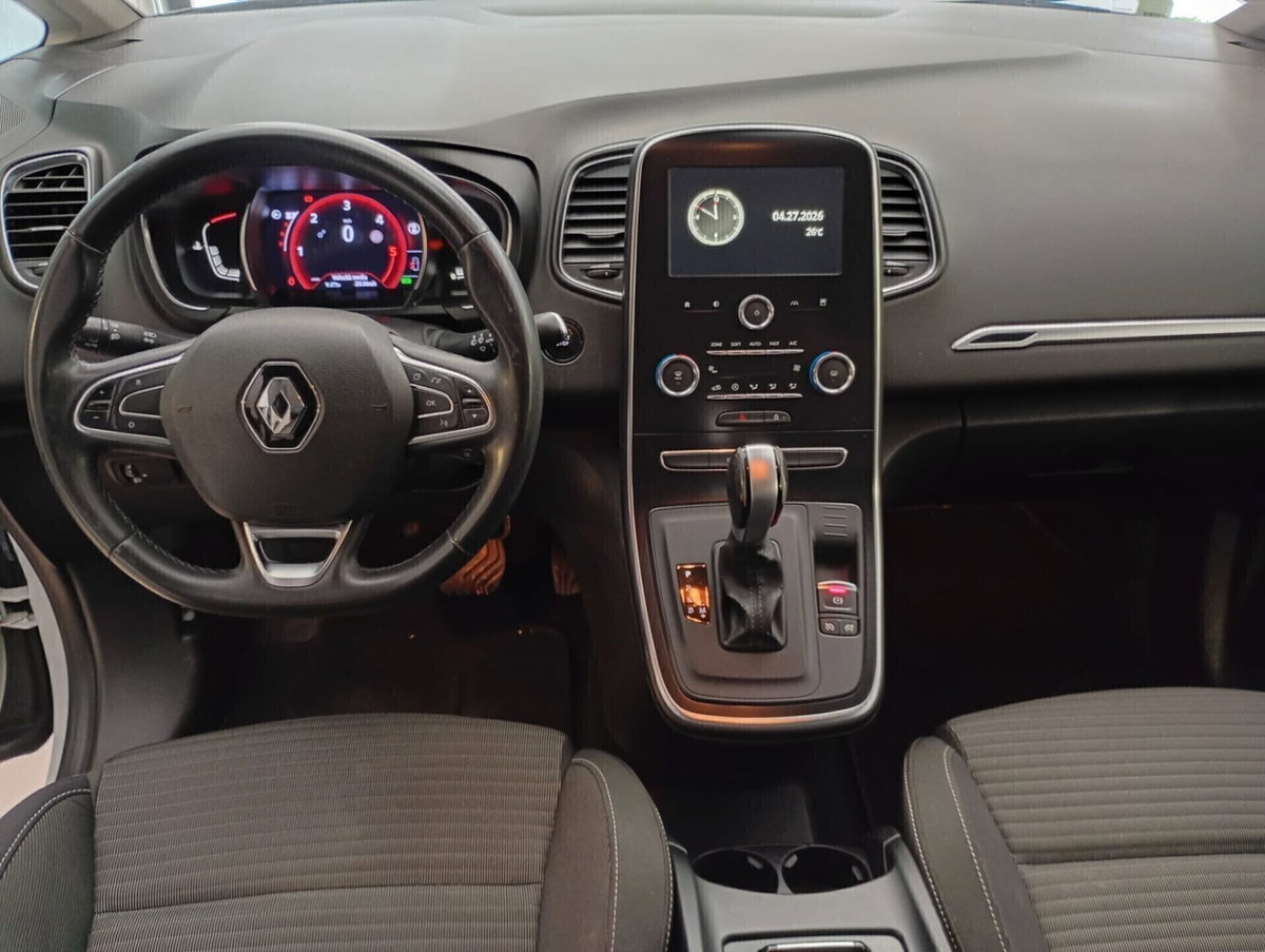 Renault Grand Scénic 1.7 blue dci Business 120cv edc (7)