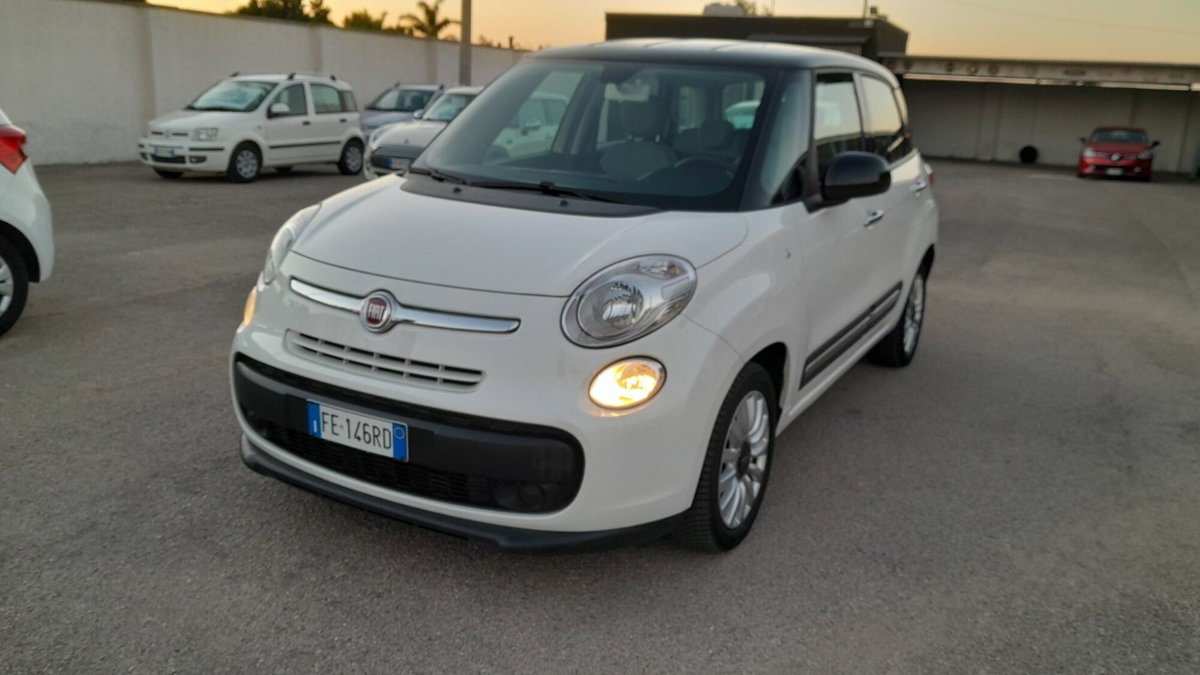 Fiat 500L 1.4 T-Jet 120 CV GPL Lounge (2)