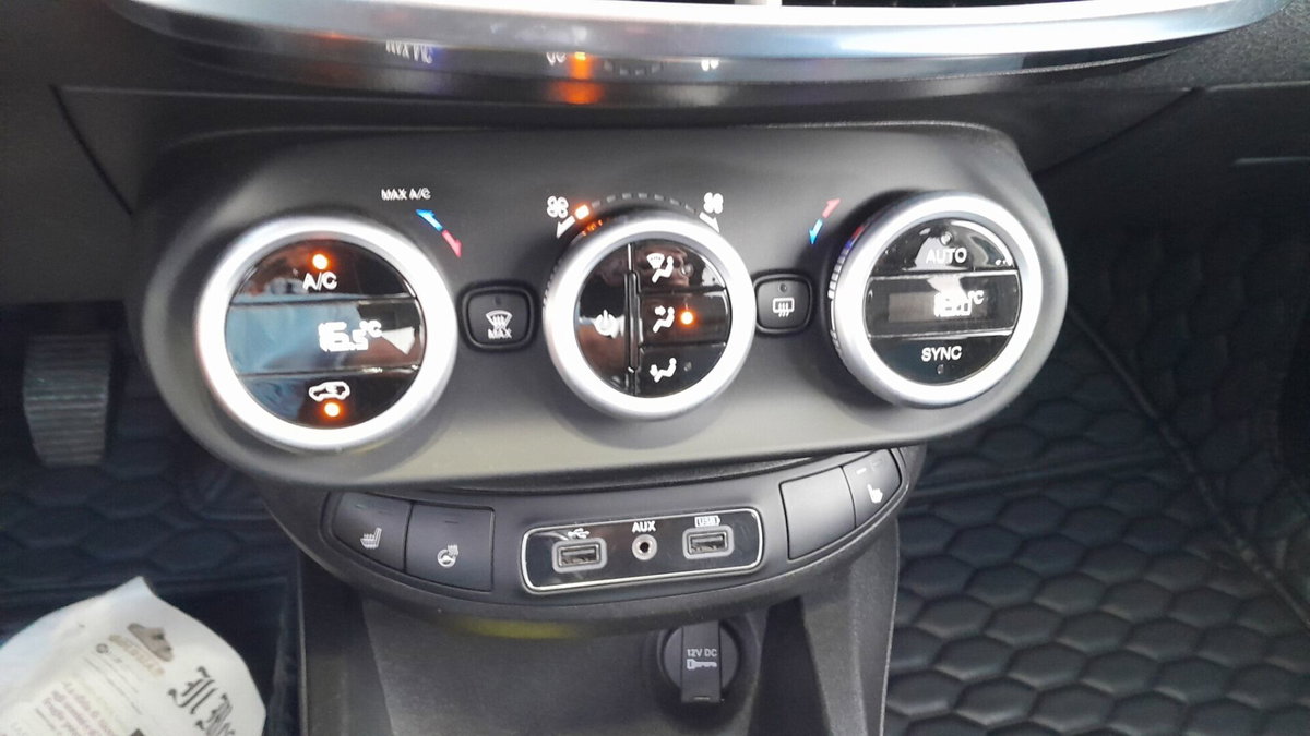 Fiat 500X 1.6 E-Torq 110 CV Mirror Cross (4)